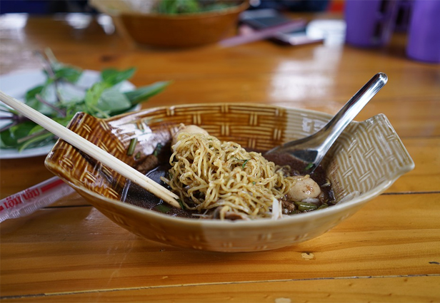 ต้นทุน การ ขาย ก๋วยเตี๋ยว ไก่ ร้าน นก